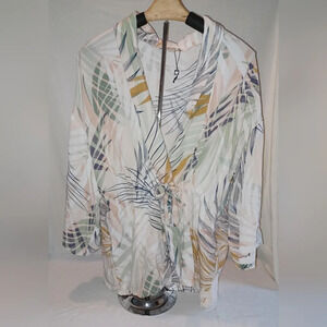 A Molly Bracken Palm Beach Tie Jacket Blouse Kimono